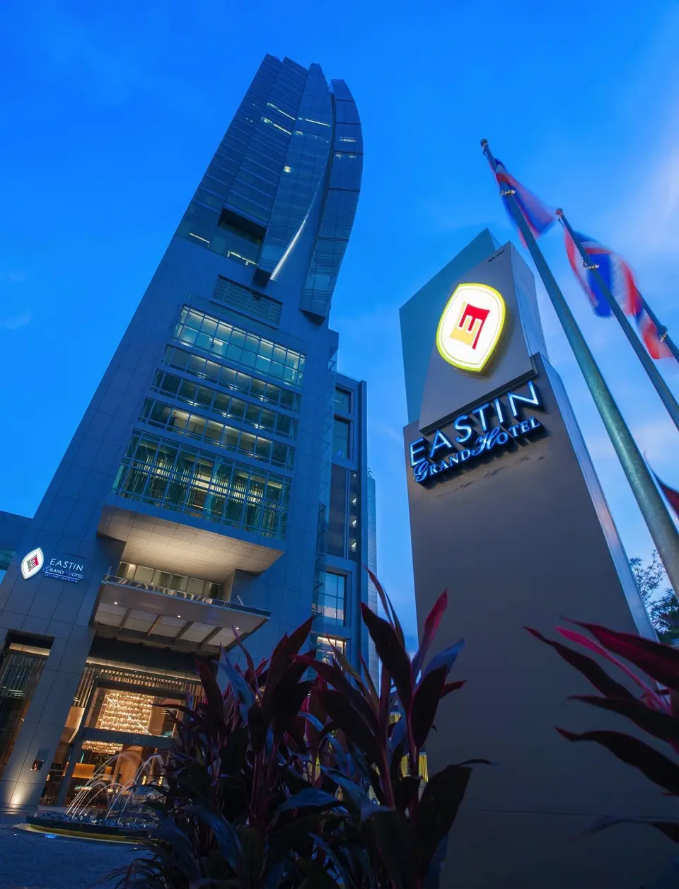 Grand Hotel Thailand billeder ved skumring
