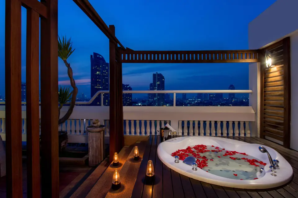 Hotel Ibis Bangkok Riverside