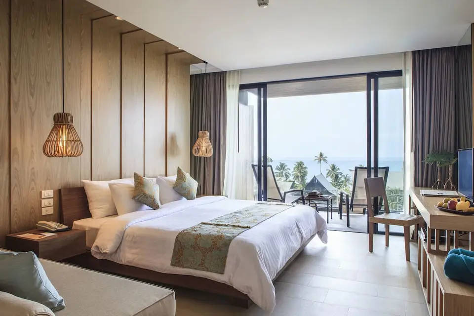 Luksusværelser med havudsigt på KC Grande Resort & Spa