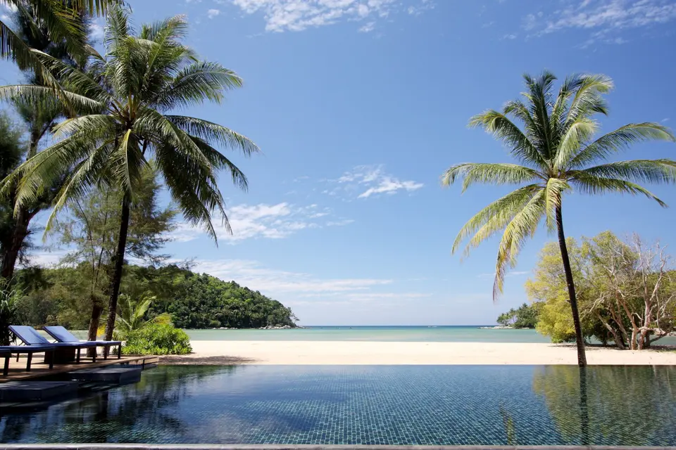 Swimmingpool ved Surin Beach