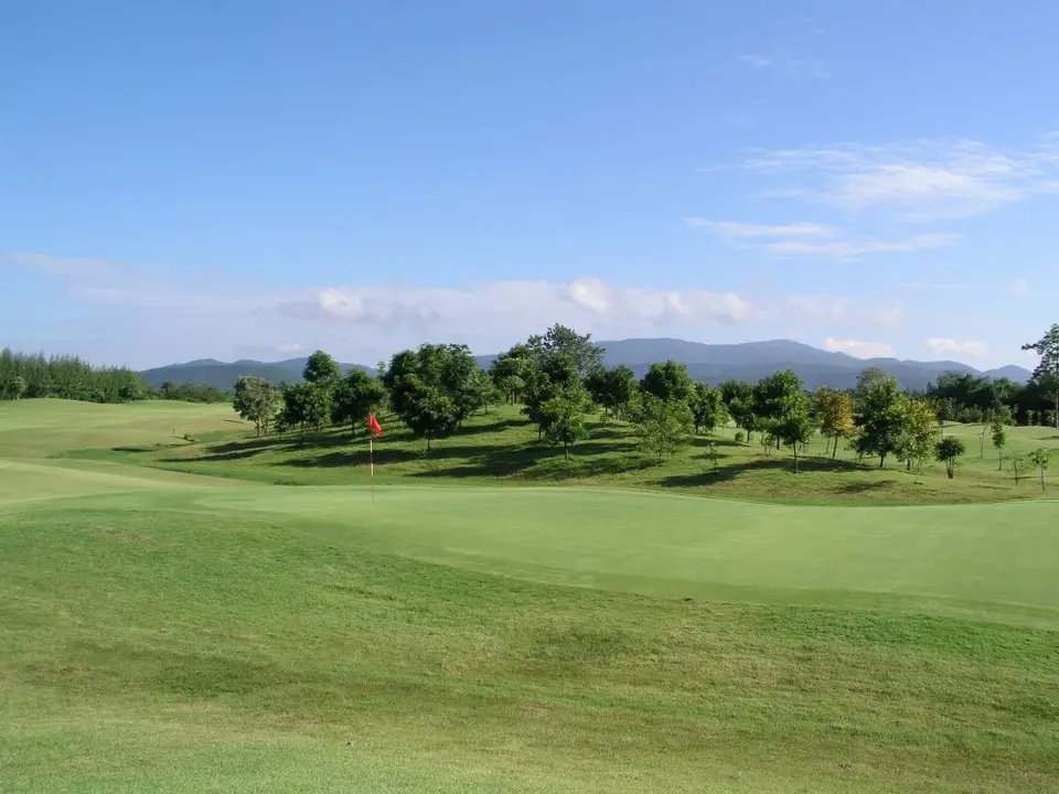 Mae Jo Golf Club Spa