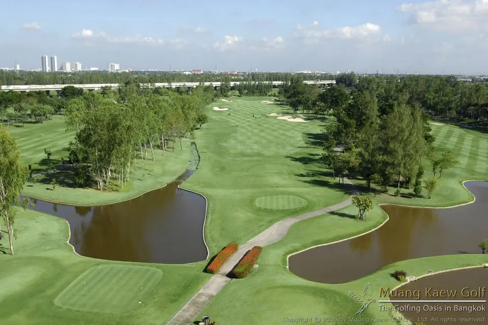 Muang kaew golf club bangkok13