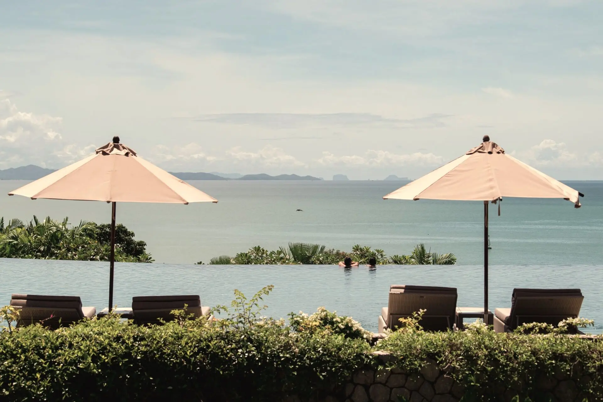 Amatara Welleisure Resort infinitypool