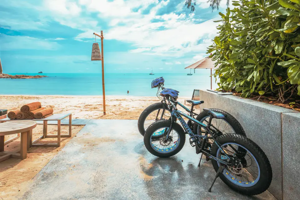Kimpton Kitalay Samui aktiv ferie paa cykel