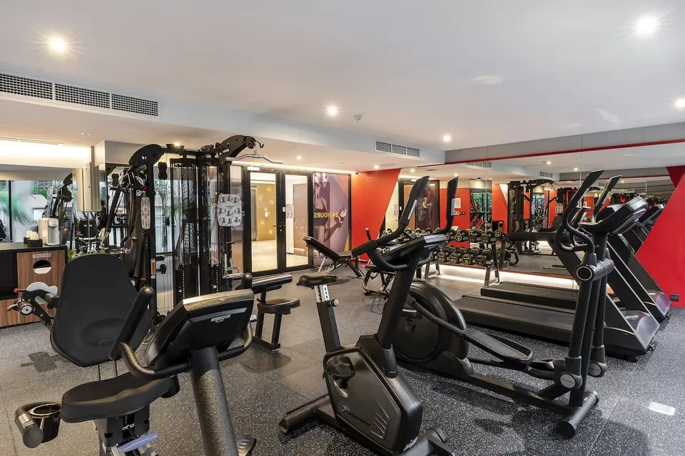 Centara Life Hotel Bangkok Phra Nakhon fitness